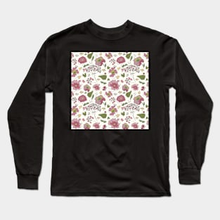 Floral seamless pattern with fantasy blooming flowers Long Sleeve T-Shirt